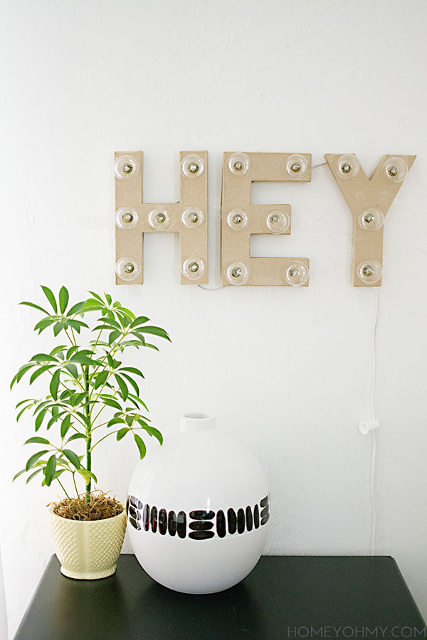 Gorgeous DIY Hey Marquee Sign!