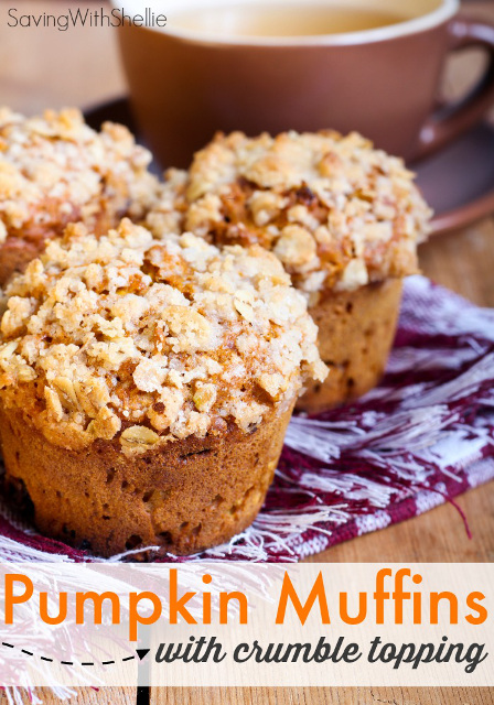 Pumpkin Muffins with Crumble Topping