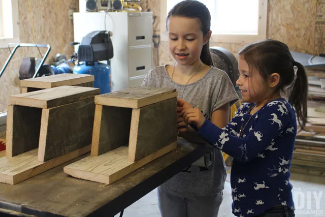 How to pre-assemble a bird house.