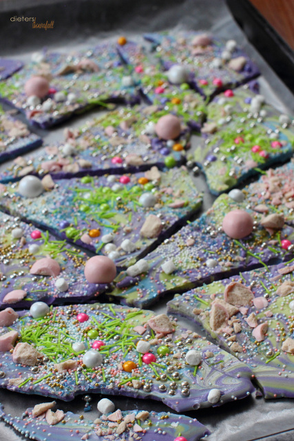 Unicorn Poop Candy Bark