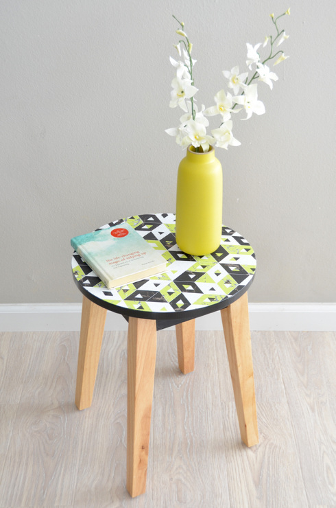 DIY Faux Marble Print Side Table