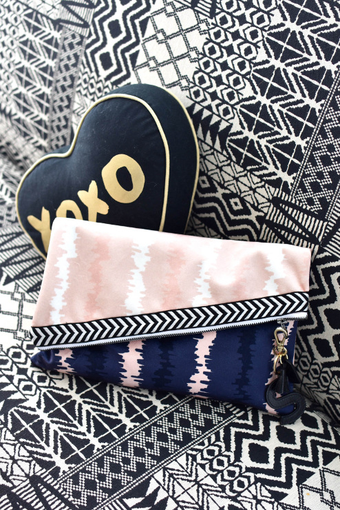 Reversible DIY Velvet Clutch
