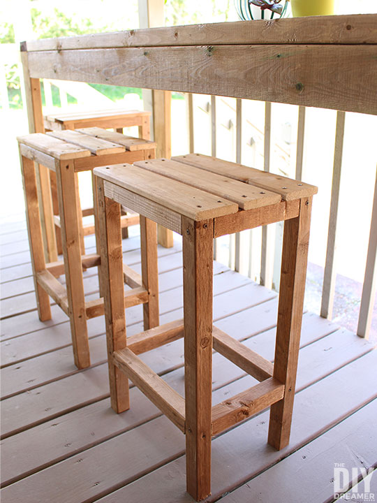 DIY outdoor bar stools for a bar table.